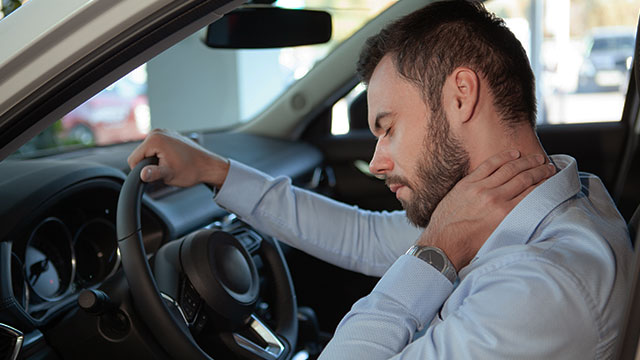 pateint with whiplash needing auto accident chiropractor in Tarrytown