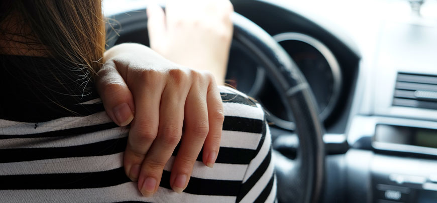 patient needing shoulder pain treatment in Tarrytown after an auto accident